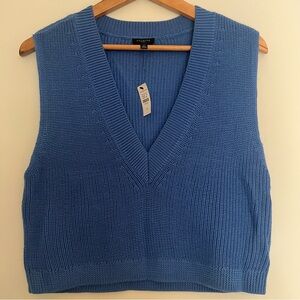 Talbots Women’s Petite Blue Wool Blend V-Neck Sleeveless Sweater